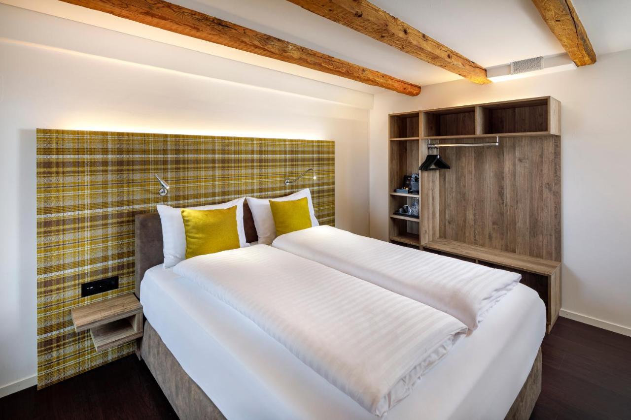Hotel Schweizerhof Ветцикон Экстерьер фото